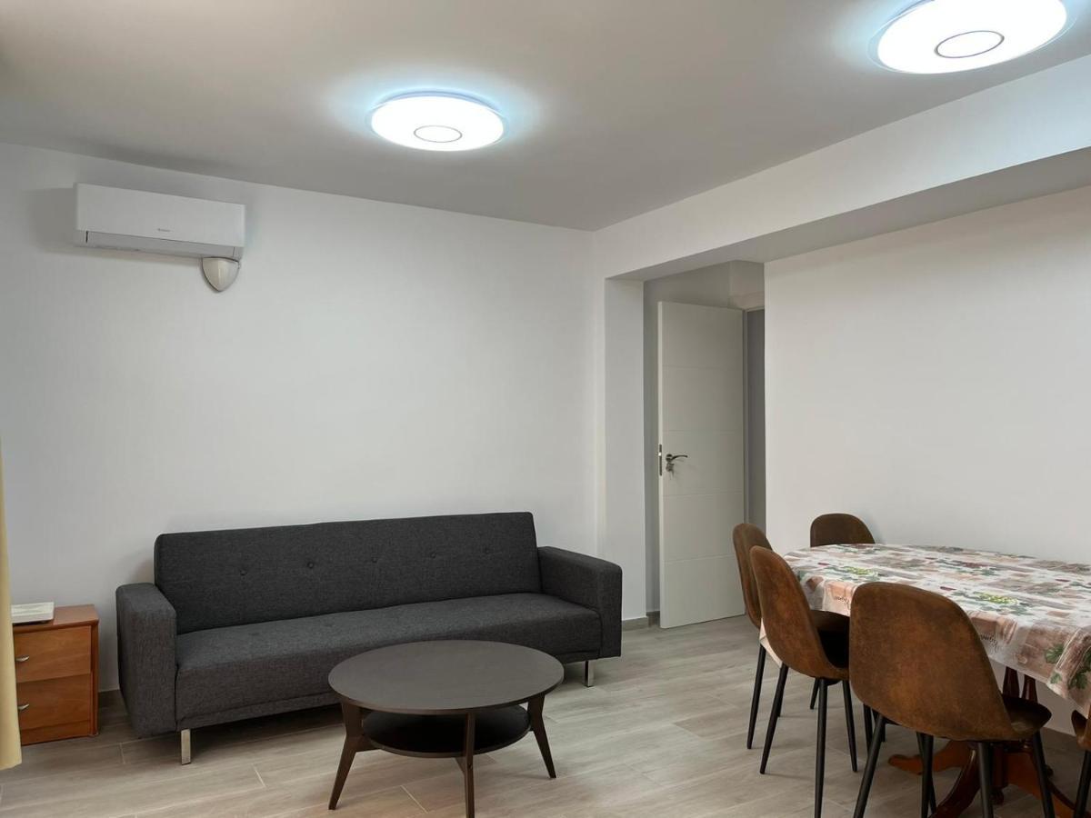 Gran Apartamento Diseno Alicante Bagian luar foto